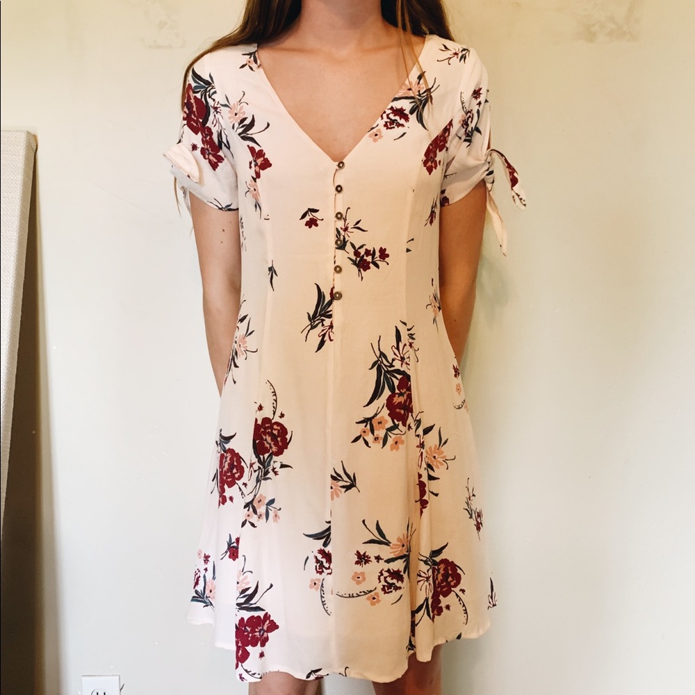 ASTR off-white floral dress